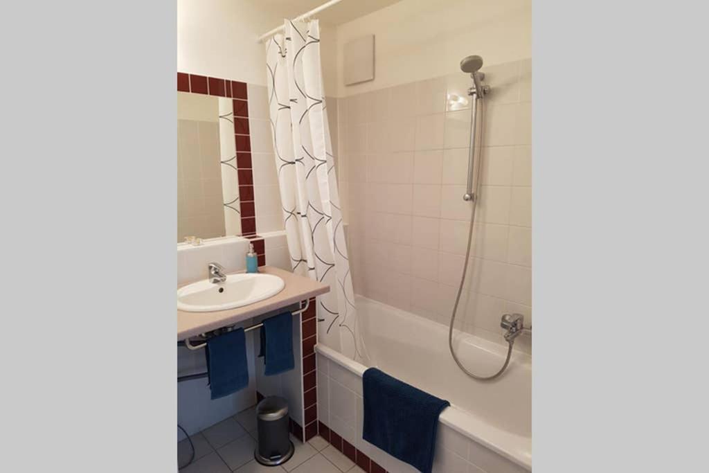 Bright Apartment In Hip & High Quality Neighborhood Wenen Buitenkant foto