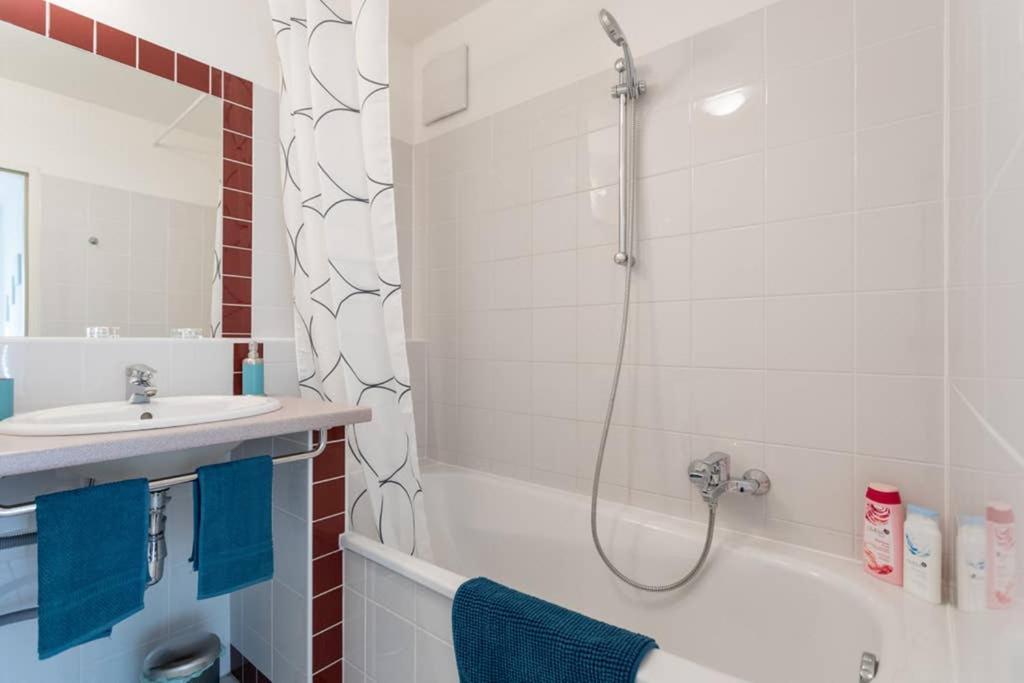 Bright Apartment In Hip & High Quality Neighborhood Wenen Buitenkant foto